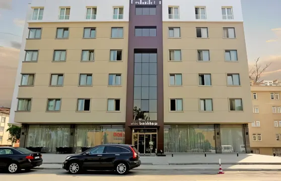 芭莉卡塔西市酒店