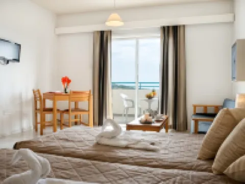 Sunny Hill Hotel Apartments Hotels in Chloraka