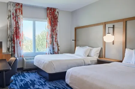 Fairfield Inn & Suites Burlington Отели в г. Седро-Вулли