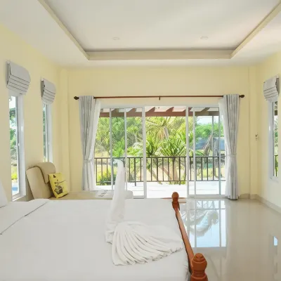 KP Mountain Beach Hotel dekat Khao Kalok