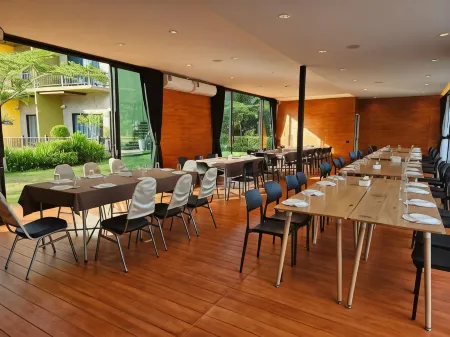 Saithong Resort Отели в г. Sikao