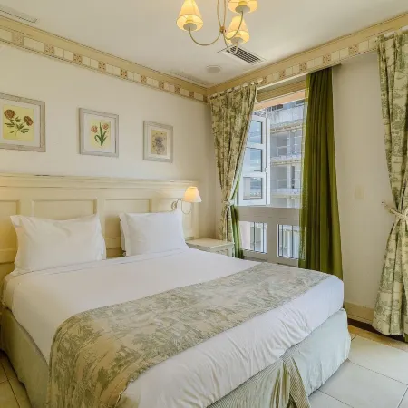 Charmosos Studios No IL Campanario Villaggio Resort Ilcjr II Отели рядом с достопримечательностью «Пляж Жюрери»