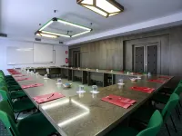 Hotel La Torretta Hotel a Bollate