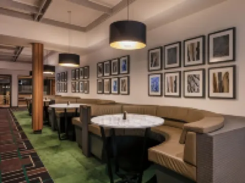 Blacktown Tavern Hotels in Blacktown