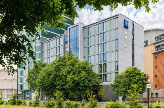 宜必思快捷謝菲爾德中心聖瑪麗門酒店 酒店