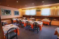 Albergo Delle Alpi - breakfast