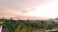 Baan Rai Hometel at Pak Chong
