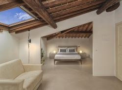 Palazzo Cini Luxury Rooms in Pisa