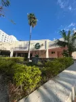 Green Caps Cancún Hospedaje Hotels near Playa Gaviota Azul