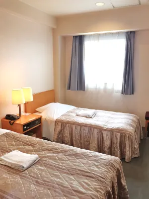 Iho Business Inn Hotels near Zensho-ji Temple