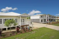 Cooroy Luxury Motel Apartments Hotels in Doonan