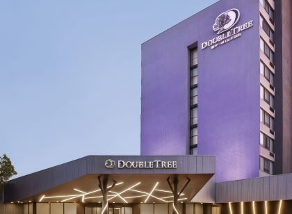 DoubleTree by Hilton Hotel Toronto Airport West