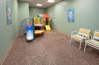 La Quinta Inn & Suites by Wyndham Bannockburn-Deerfield Hotels in Deerfield