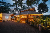 Blue Roatan Resort Hotel a 
