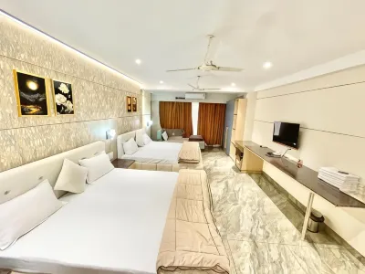 Hotel Mangal Shree Hotels near Suraj Nagar Park