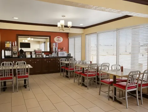 伍德沃德温德姆速8酒店