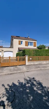 A HAVEN OF PEACE Отели рядом с достопримечательностью «Parc d'Affaires International Paris Nord 2»