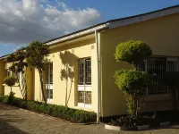 Flintstones Backpackers Hotels in 