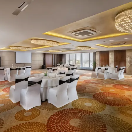 Nirvana Sarovar Portico Gorakhpur Hotels in Gorakhpur