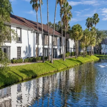 Legacy Vacation Resorts Kissimmee & Orlando - Near Disney Hôtels à : 