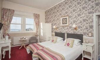 The Royal Hotel