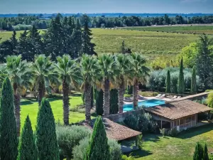 Hotel et Appartements Domaine des Clos - Teritoria