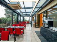 Hotel Tiffany Milano Hotels in Trezzano sul Naviglio