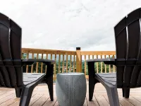In town with a view, private duplex.