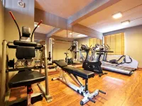Gold Crest Hotel - Phòng tập thể hình
