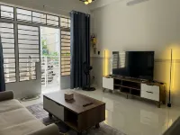 T-House 304 - Condos