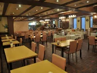 هوتل إل جروند أوميدا Hotels near متحف اليابان منت