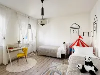 Casa Kevin, Venice Mestre Station Entire Apartment - Apartments