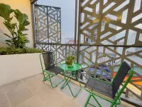 Lamy's House - balcony