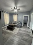 2-bedroom apartment close to uptown Creston with WiFi and off street parking. -  Ferienwohnungen