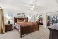 Lakefront Condo With 2 Pools, Courts, Trails & Patios at 12mm - Alojamientos