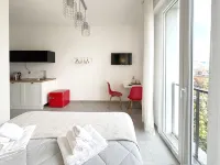 Feel Like Casa Lake Como - Condos