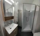 Refurbished T2 apartment with balcony - Homestays