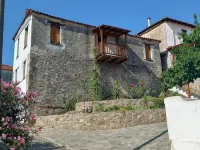 Agnanti - Belvedere "Agnanti" is the Greek word for "beautiful view" Hotels in Toroni