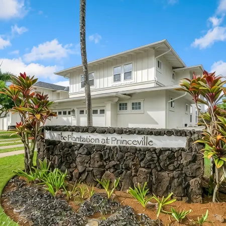 Charming 3-bedroom condo with WiFi, AC in gorgeous Princeville