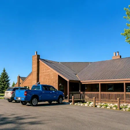 Talisman Amazing Views!! Walk to Uptown: Sleeps 4