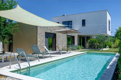 Villa Zen: Spacious Istrian Villa with Private Pool – Perfect for Families, Steps from the Sea -  Holiday Villas