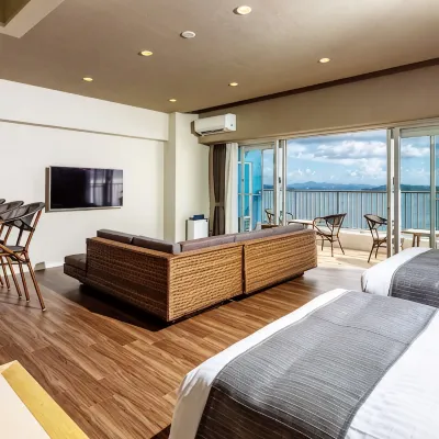 Sunset Resort Canphou Hotels near Kokuei Okinawakinenkoen Emerald Beach
