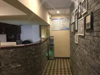 Qiu Youth Inn