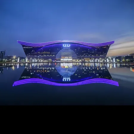Rong Zhijia Apartment (Chengdu Global Center Cube) Отели рядом с достопримечательностью «Глобальный центр «Новый век»»
