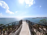 Vessel Hotel Campana Okinawa - Sea View
