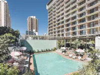 The Island Gold Coast Hotels near SkyPoint Climb
