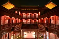 Sheqi Dongming Inn