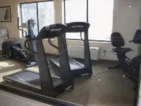 Best Western Plus Omaha Airport Inn - Gym