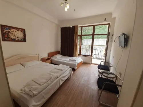 Zarechniy Hotel