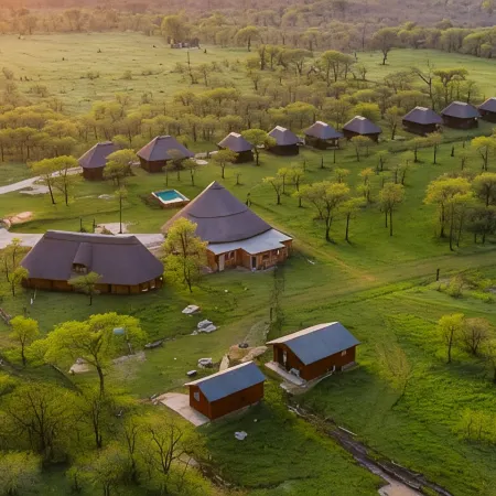 Chobe Lesoma Chalets Hotel